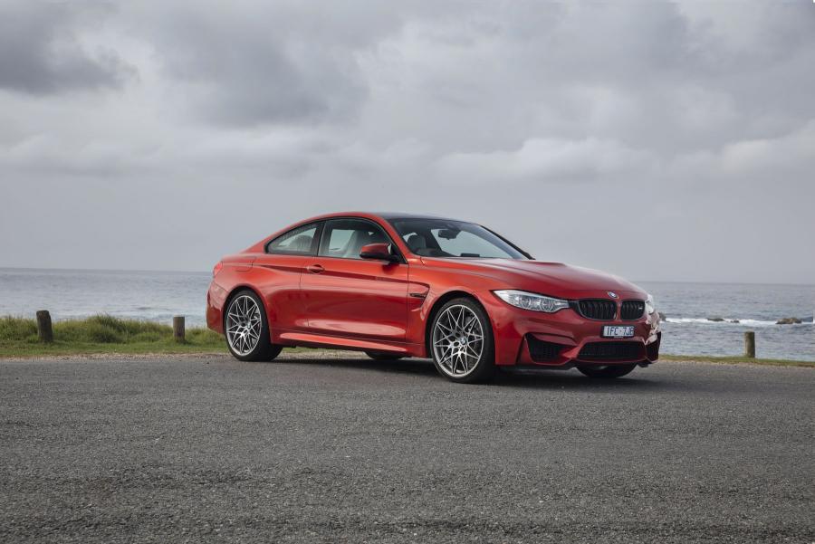  BMW M4 Coupe Competition Package 2016 года  (AU) (фото 11 из 41)